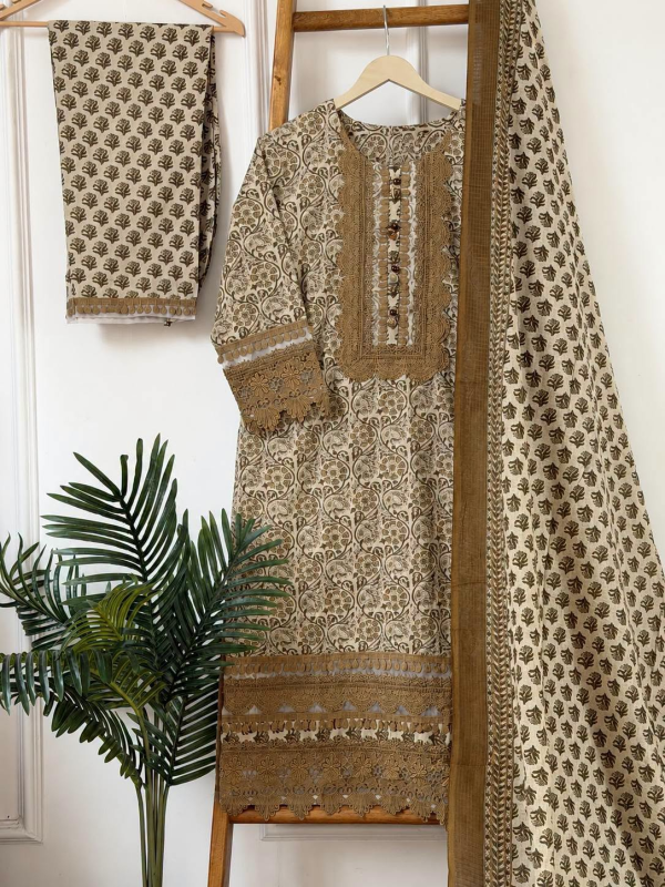 Premium Lawn 3-Piece Suit